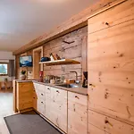 Drittlhof هوبفغراتن إم بريكسنتال